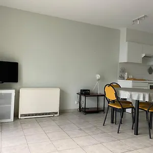  Appartement Met Aparte Slaaphoek, Garage En Balkon Belgique
