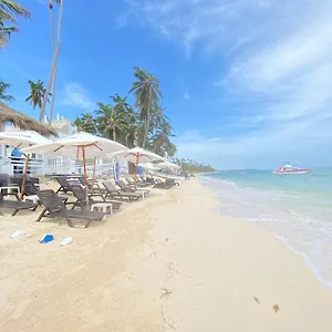 Hotel Beach Front Tgr And ***
